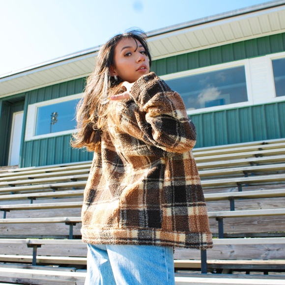 Teddy Plaid Jacket - Picture 2 of 2